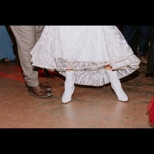 White Crocodile Print Western Cowboy Boots size 11